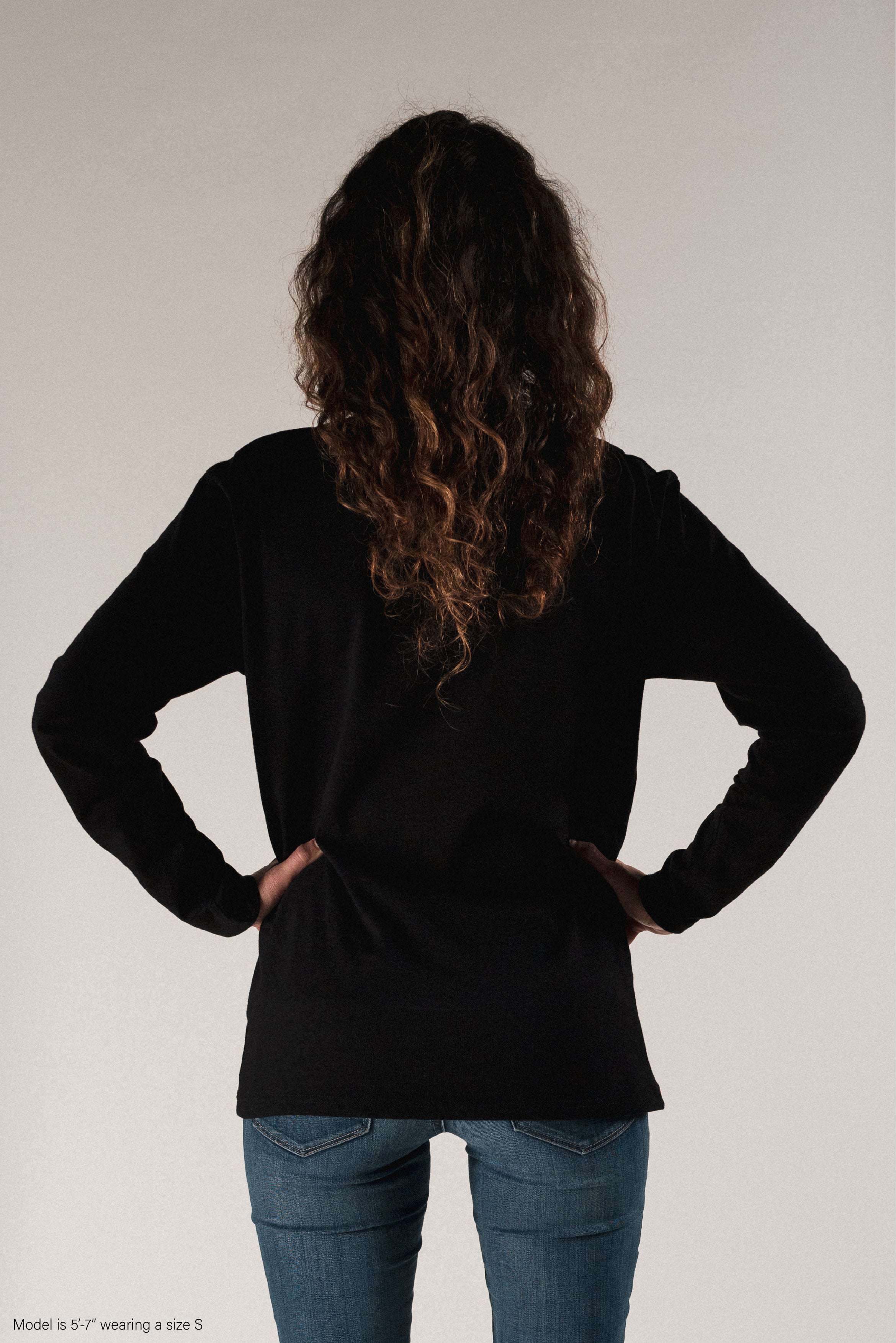 Title Midweight Long Sleeve Shirt - Image 10